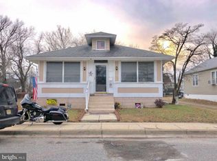 15 W Pittsfield St, Pennsville, NJ 08070