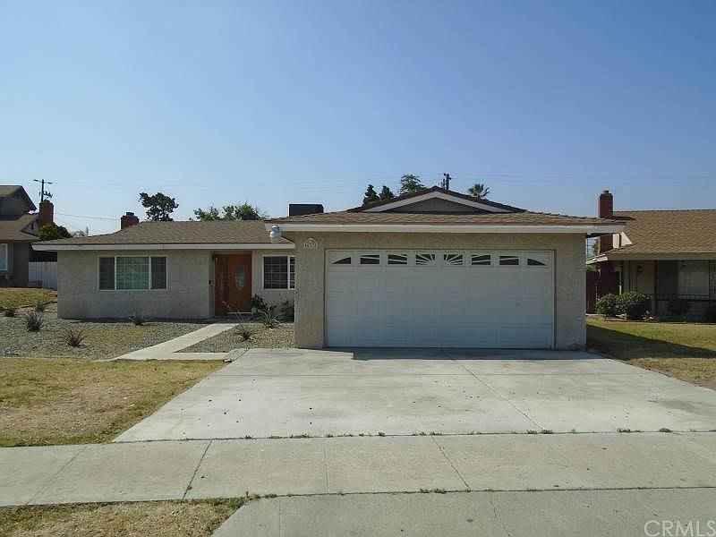 1st image of 16371 Holly Ave