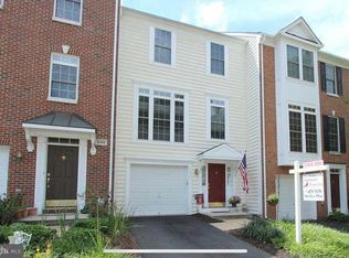 4046 Fairfax Center Hunt Trl, Fairfax, VA 22030