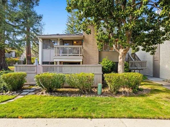 19534 Vineyard Ln, Saratoga, CA 95070