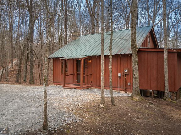 4th image of 239 Pebble Ln