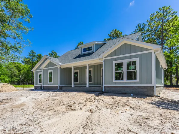 805 Folly Drive, Bolivia, NC 28422