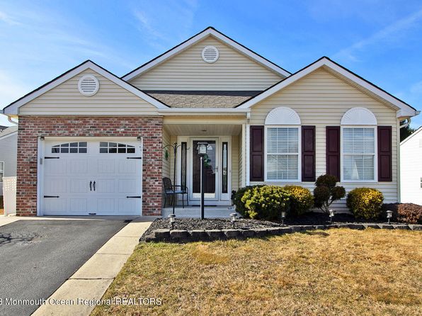 Holiday Heights Toms River Single Family Homes For Sale - 8 Homes | Zillow