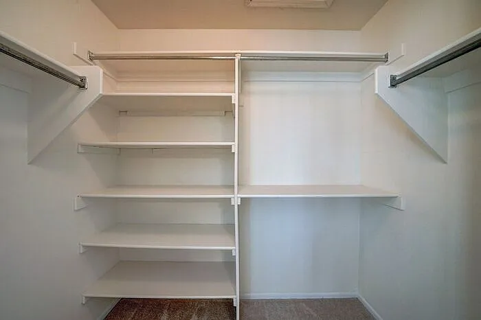 1235 S Western Skies Dr — Photo 32