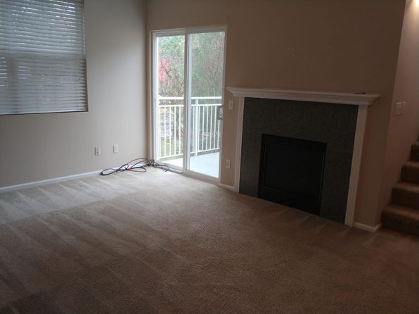 22439 NE Inglewood Hill Rd #10