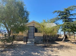 10250 Sheep Creek Rd, Phelan, CA 92371