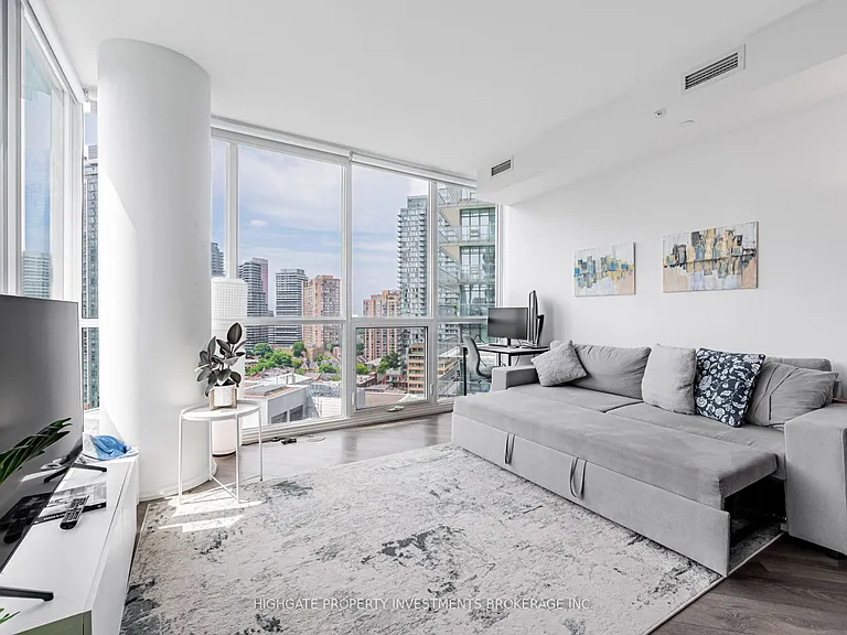 45 Charles St E #1801 — Photo 9