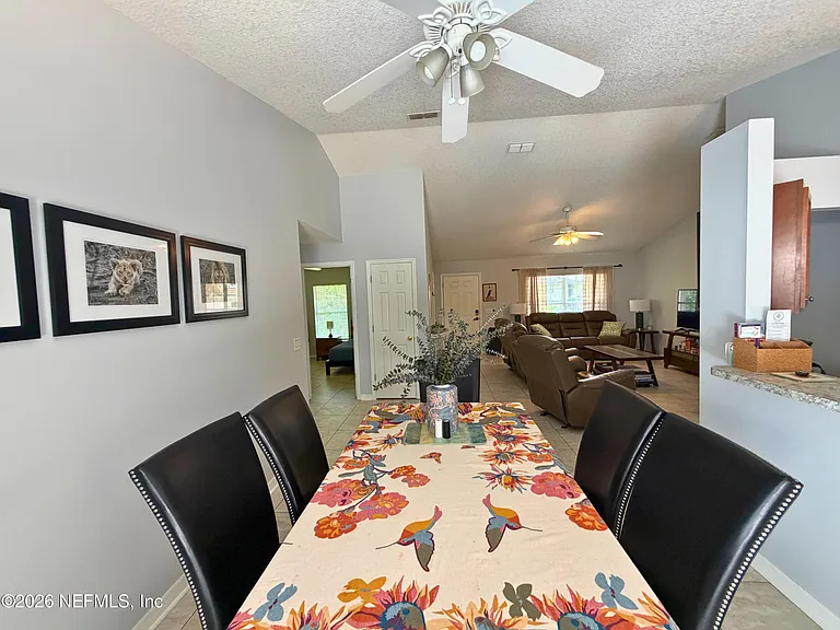 152 Meadow Ave — Photo 8