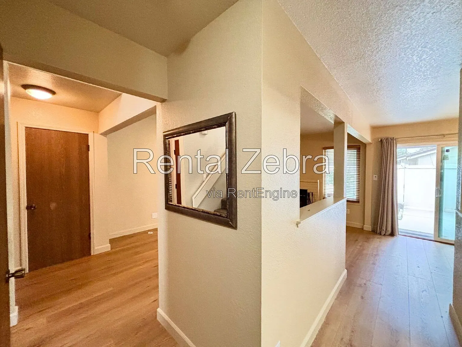 2 bed, 1.5 bath, $1,650 — Photo 4