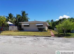 2214 Roosevelt St, Hollywood, FL 33020