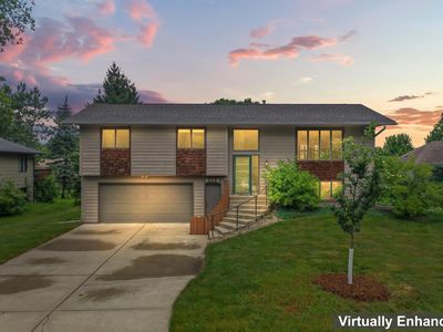 916 Ivanhoe Dr, Northfield, MN, 55057