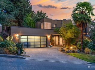 9424 110th Pl NE, Kirkland, WA 98033