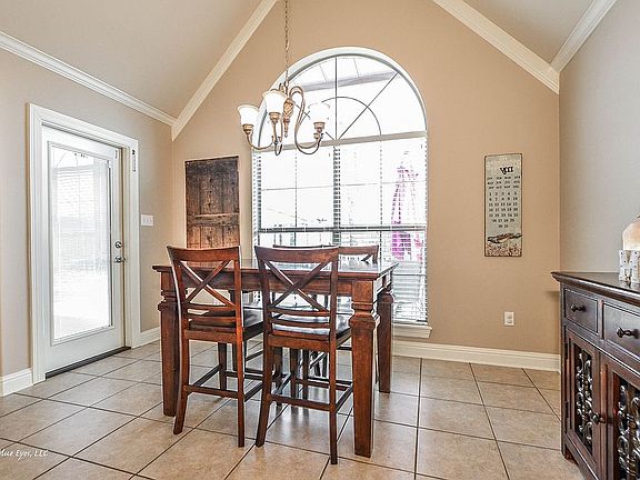 5th image of 5015 Longstreet Pl