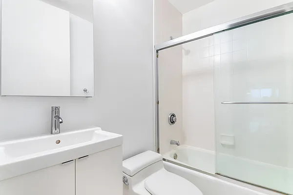 Rented by BARNES New York | media 20