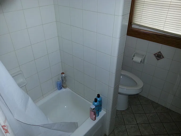 2512 Clark Ave — Photo 15