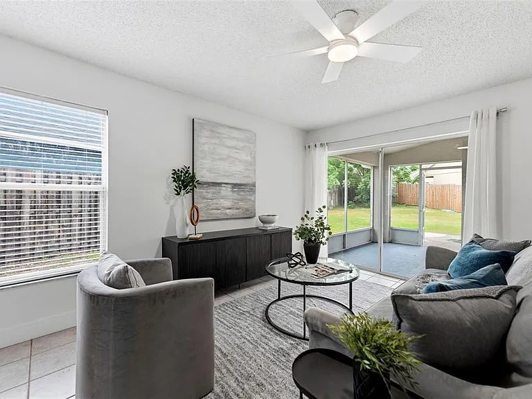 6048 Sand Key Ln — Photo 5