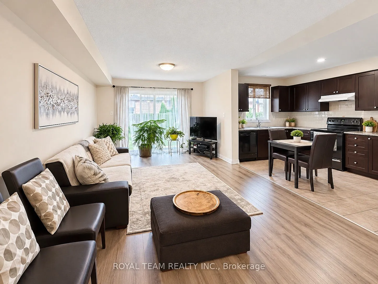 3 bed, $2,700 — Photo 4