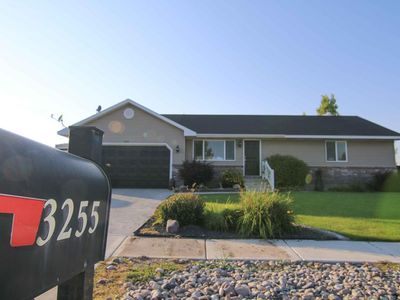 3255 N Alder Cir, Iona, ID, 83427