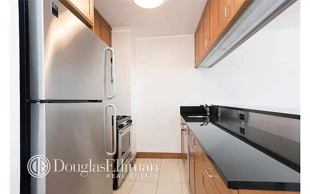 Rented by Douglas Elliman | media 76