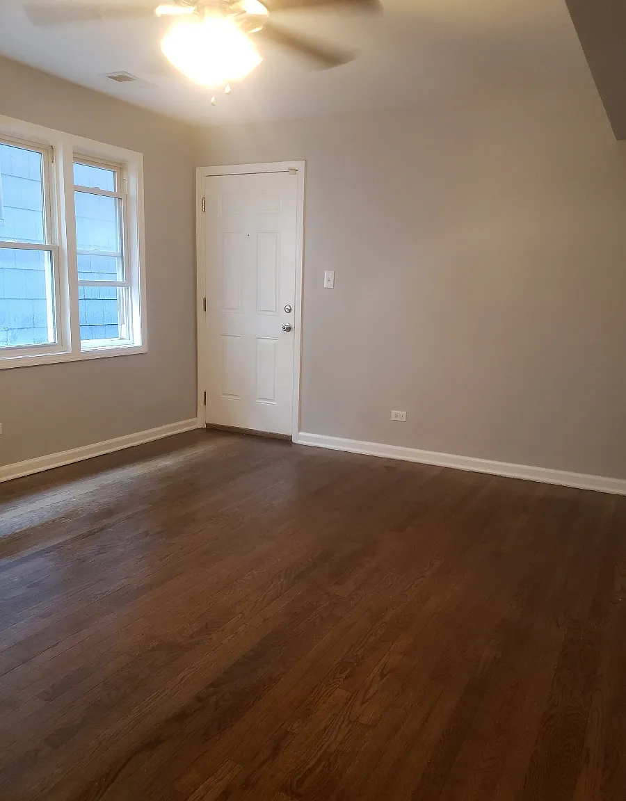 2 bed, 650 sqft, $1,250 — Photo 4