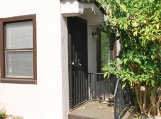 2913 S Cloverdale Ave, Los Angeles, CA 90016