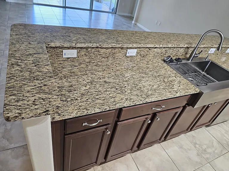 34 Richmond Dr — Photo 25