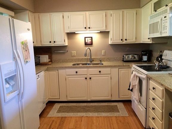 5th image of 328 Champion Hills Rd Unit 14A