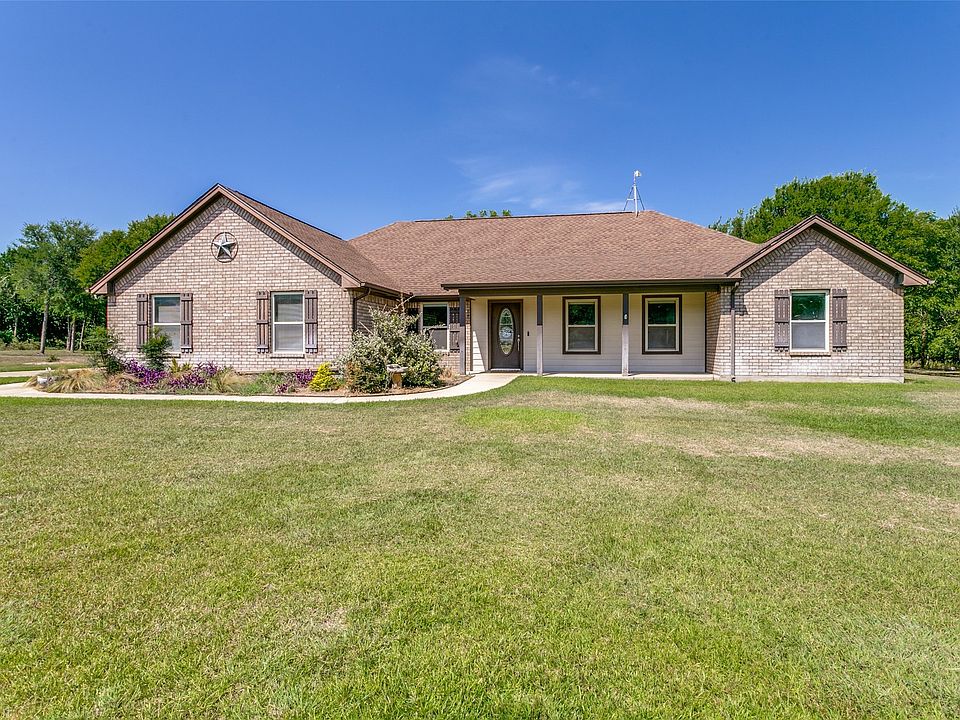 1st image of 173 Miramar Cir