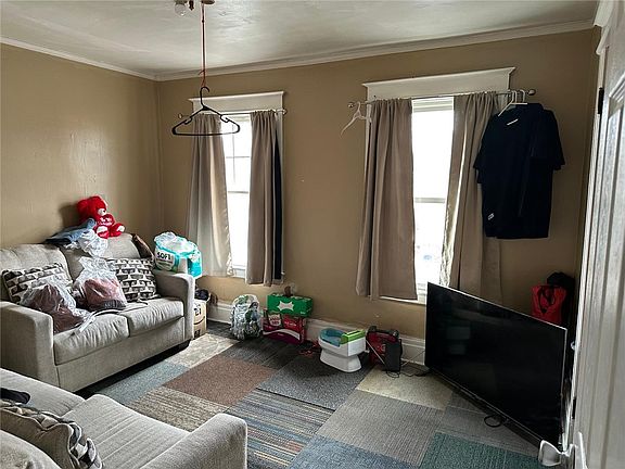 3rd image of 100-102 Clay Ave #100