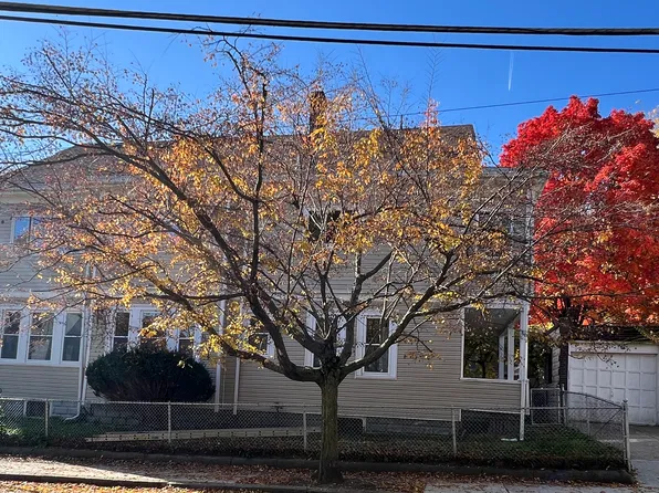 228 School St #2, Somerville, MA 02145