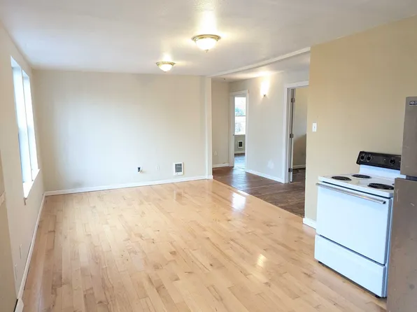 7144 SE Mitchell Ct, Portland, OR 97206