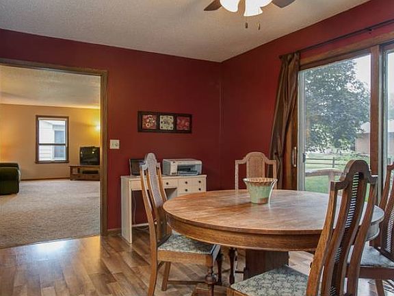 2nd image of 305 Viking Dr