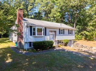 30 Fairfax St, Burlington, MA 01803