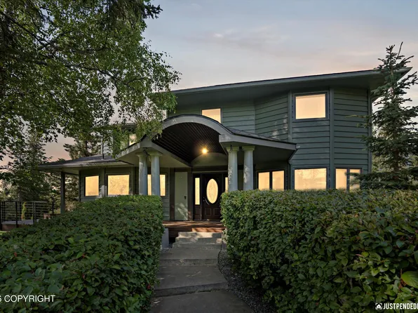 9400 Spring Hill Dr, Anchorage, AK 99507