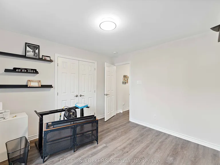 2283 Watercolours Way — Photo 37