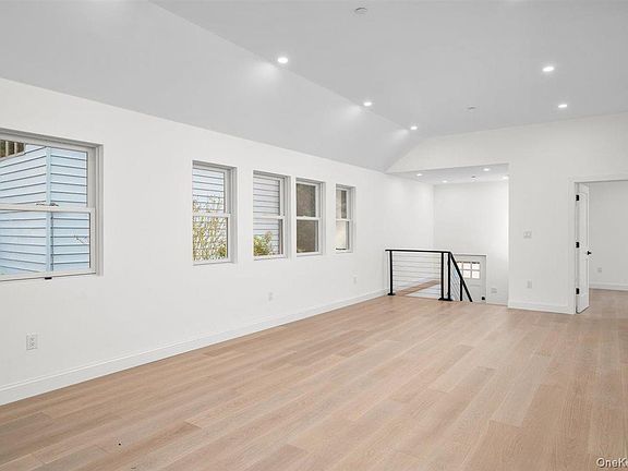 4th image of 215 Prospect Avenue