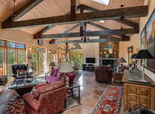 855 Magee Ln, Santa Fe, NM 87501