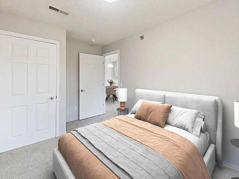 Westbury Lake Apartments — Photo 18