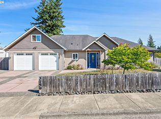 3159 Myrtle St, North Bend, OR 97459