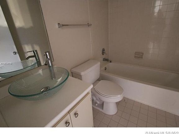 3rd image of 7200 NW 179th St APT 310