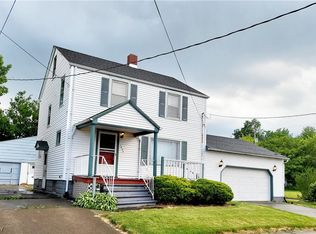 1059 W 14th St, Lorain, OH 44052