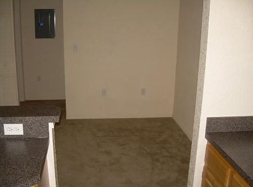 5th image of 6071 Westgate Dr APT 314