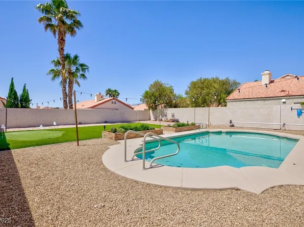 9817 Dardanelle Ct, Las Vegas, NV 89117