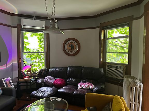 4th image of 1255 W North Shore Ave #1