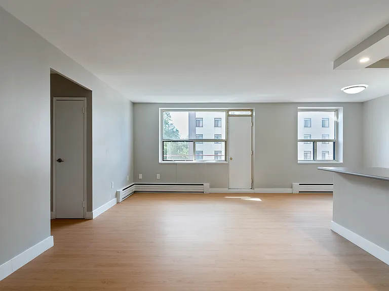831 Kennedy Rd — Photo 16