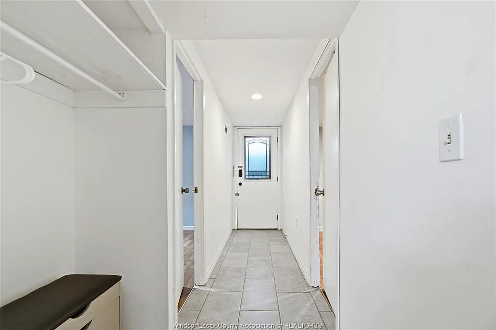 3 bed, $1,850 — Photo 1