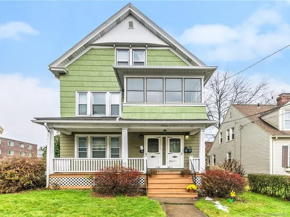 212 S Highland St, West Hartford, CT 06119