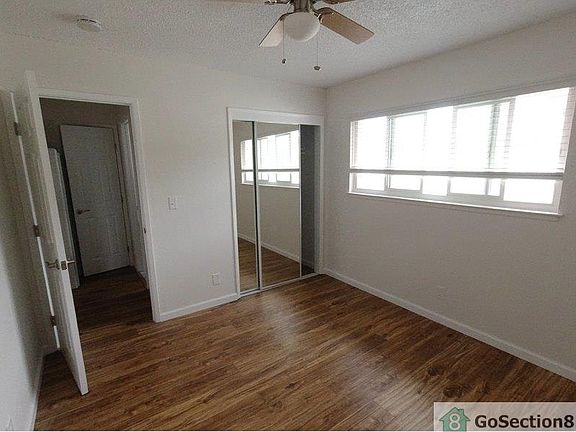 5th image of 3074 Pearl Ave #2