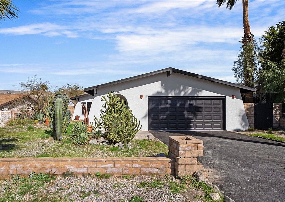 1st image of 66088 Avenida Cadena