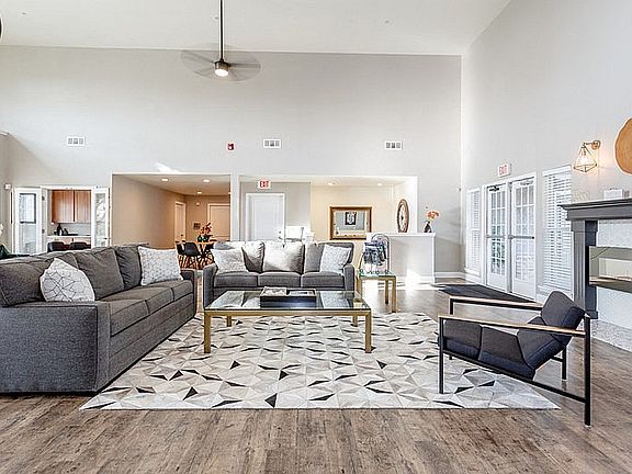 SWClubhouseFurn1